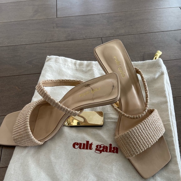 CULT GAIA HEELS - Picture 4 of 5
